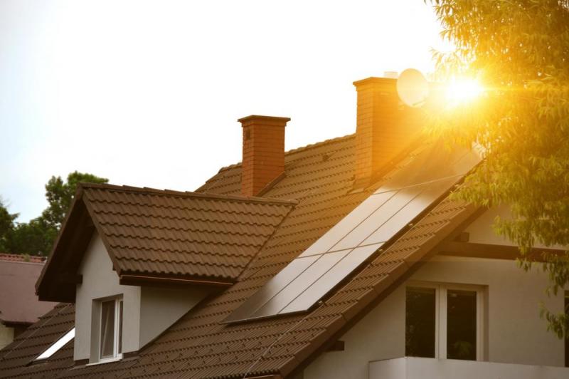 Comment r&eacute;ussir la r&eacute;novation de votre installation photovolta&iuml;que ?